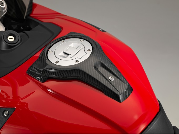 Комплект деталей HP carbon для BMW S1000XR