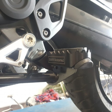 Регульовані оригінальні підніжки чорні для BMW R1200 / 1250GS / Adventure- чорний