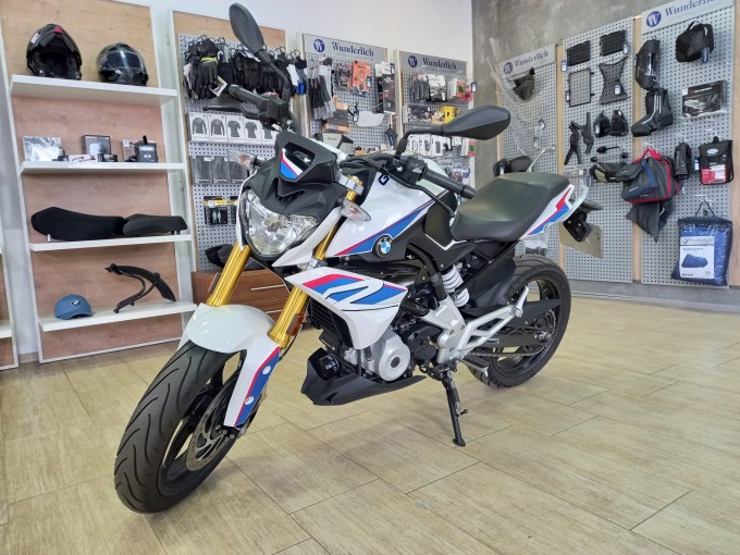 BMW G 310 R