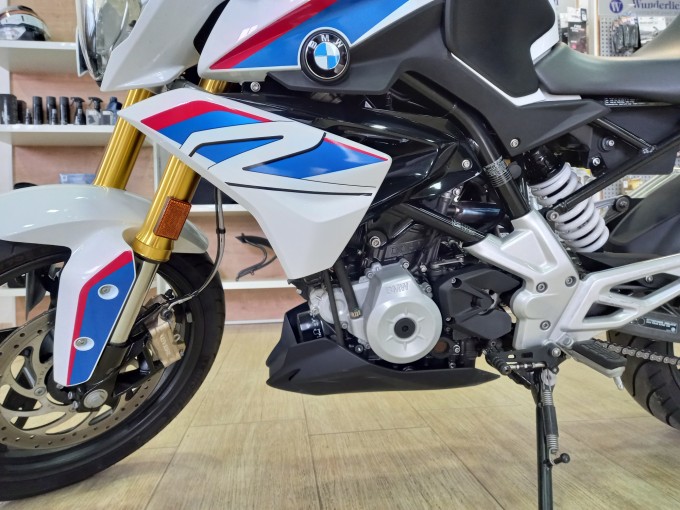 BMW G 310 R