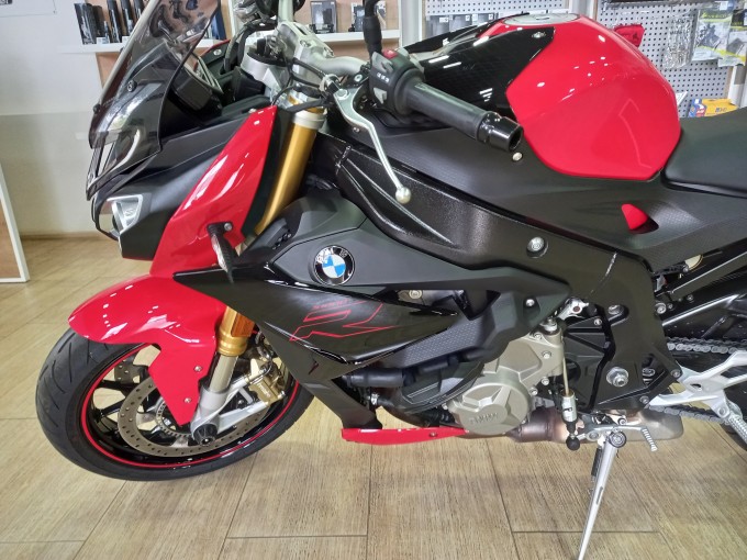 BMW S 1000 R