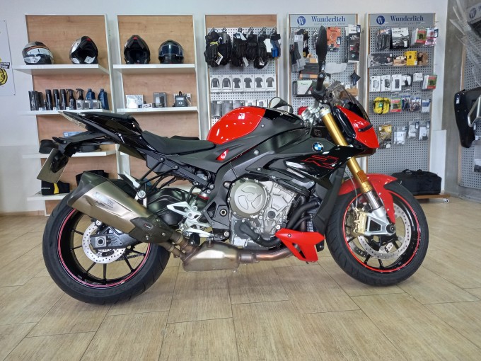 BMW S 1000 R