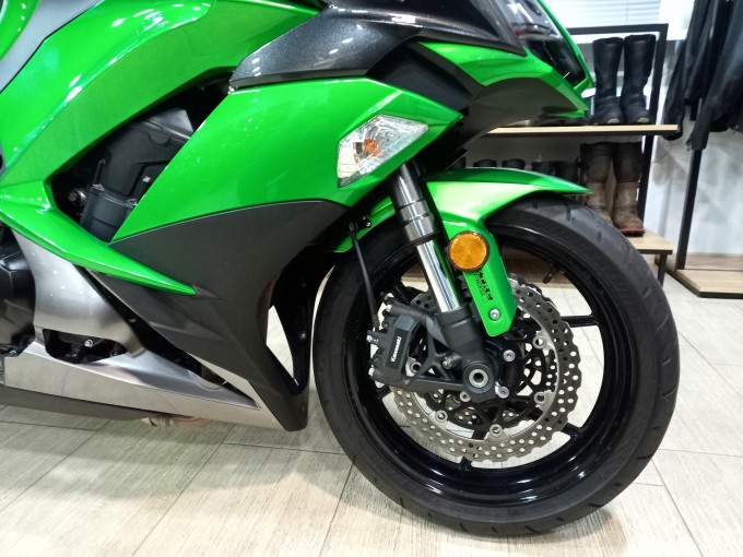 Kawasaki Z1000SX