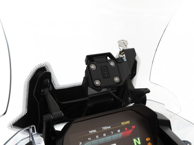 Замок навигатора Garmin Zumo XT