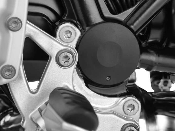 Комплект для занижение подножки водителя Wunderlich - серебро