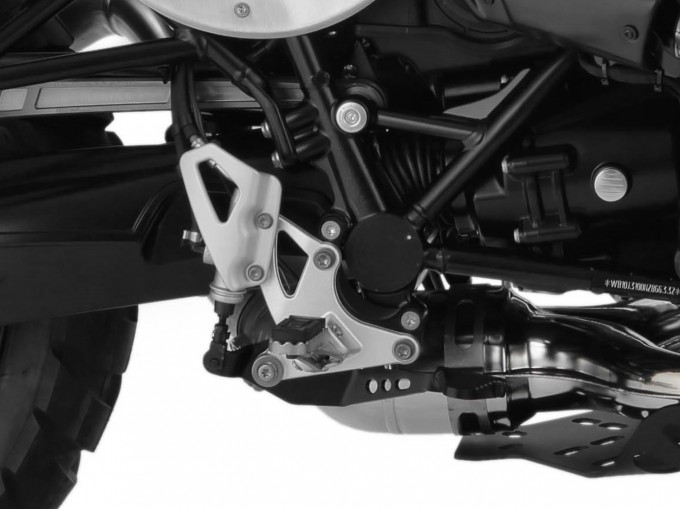 Подножки водителя Wunderlich - заниженные - черный