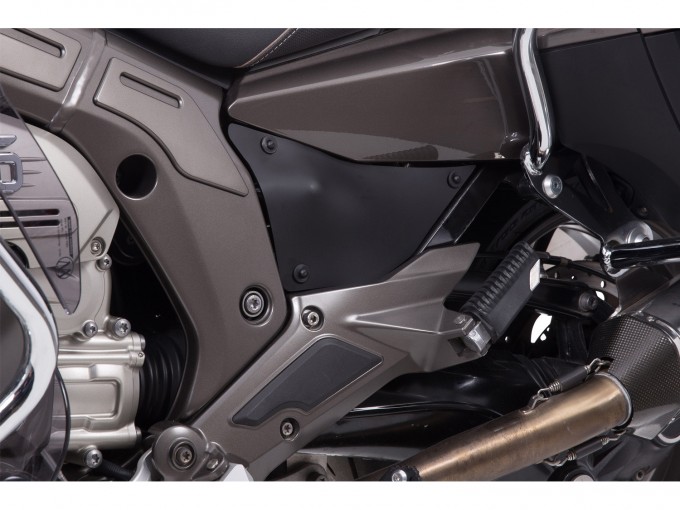 Бічна накладка Wunderlich для BMW K1600GT/K1600GTL - чорна