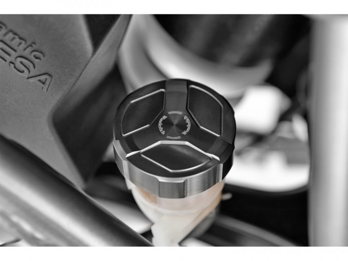 Крышка заднего бачка тормозной жидкости  Wunderlich