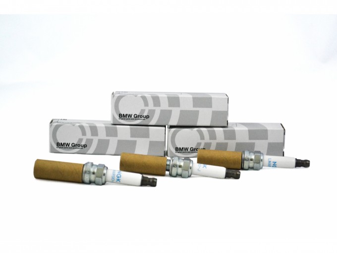 Свічка запалювання BMW