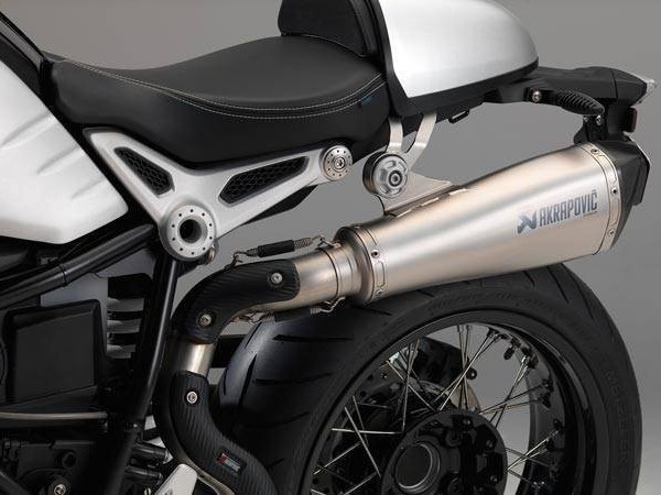 Спортивный глушитель AKRAPOVIC BMW RnineT