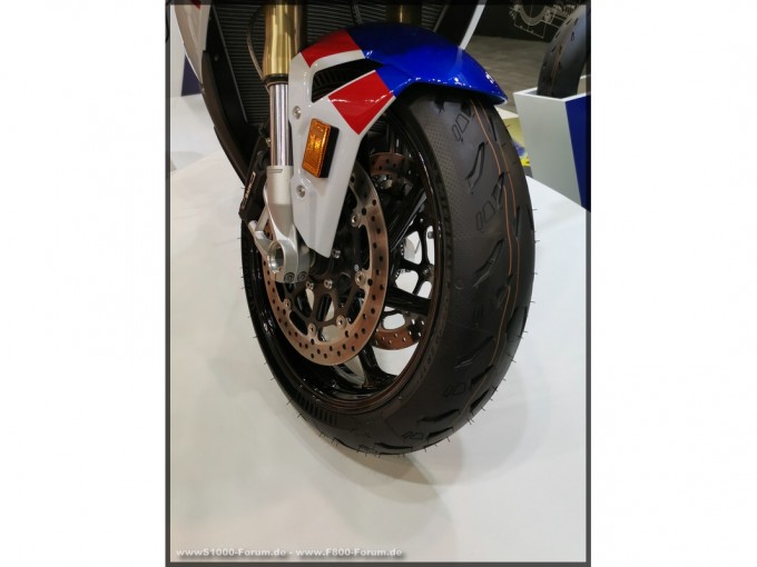 Мотошина Michelin Power 5 120/70 ZR18