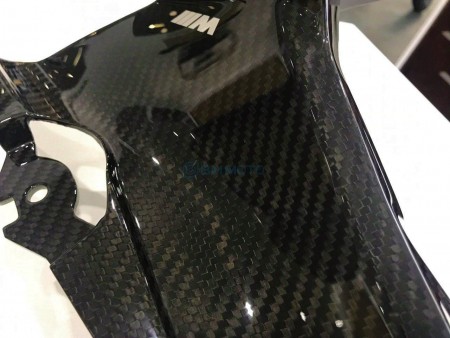 Боковой обтекатель слева карбон BMW S1000RR