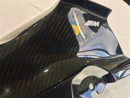 Боковой обтекатель справа карбон BMW S1000RR