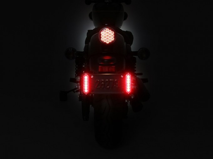 Додатковий стоп-сигнал Denali B6