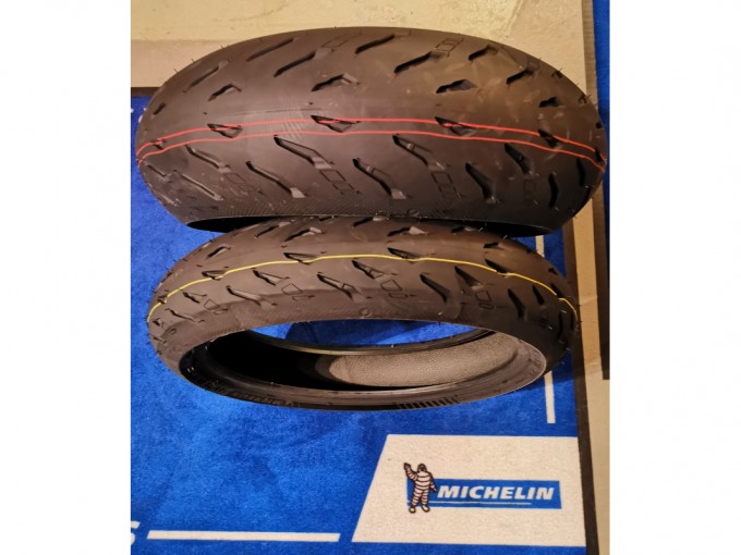 Мотошина Michelin Power 5 120/70 ZR18