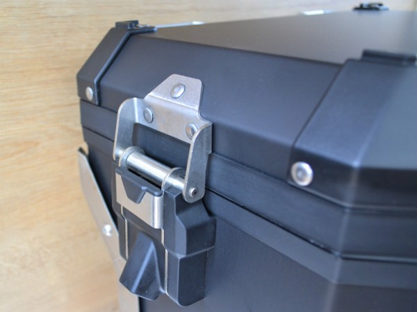 Кофр металевий правий 38л BMW