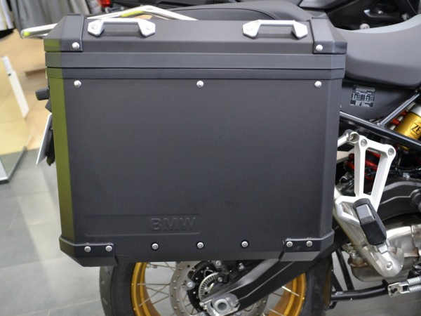 Кофр металевий правий 38л BMW