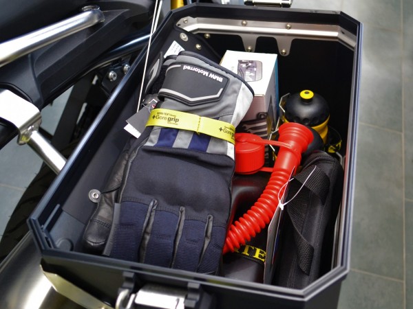 Кофр металевий правий 38л BMW