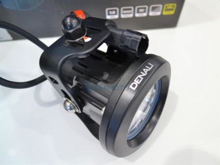 Противотуманные фары DENALI LED DR1 2.0 TriOptic c технологией DataDim