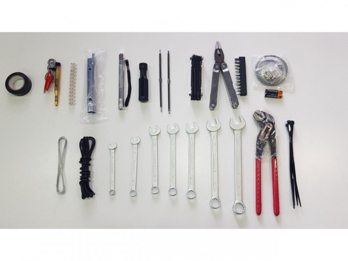 Набор инструментов ROTHEWALD 52 единицы